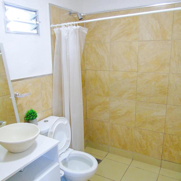 Moderno departamente para Parejas! Terraza privada! - Apartamento de 1 dormitorio - 2
