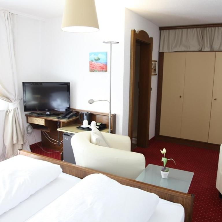 Kurhotel Würdinger Hof - Classic Doppelzimmer mit Balkon - 3