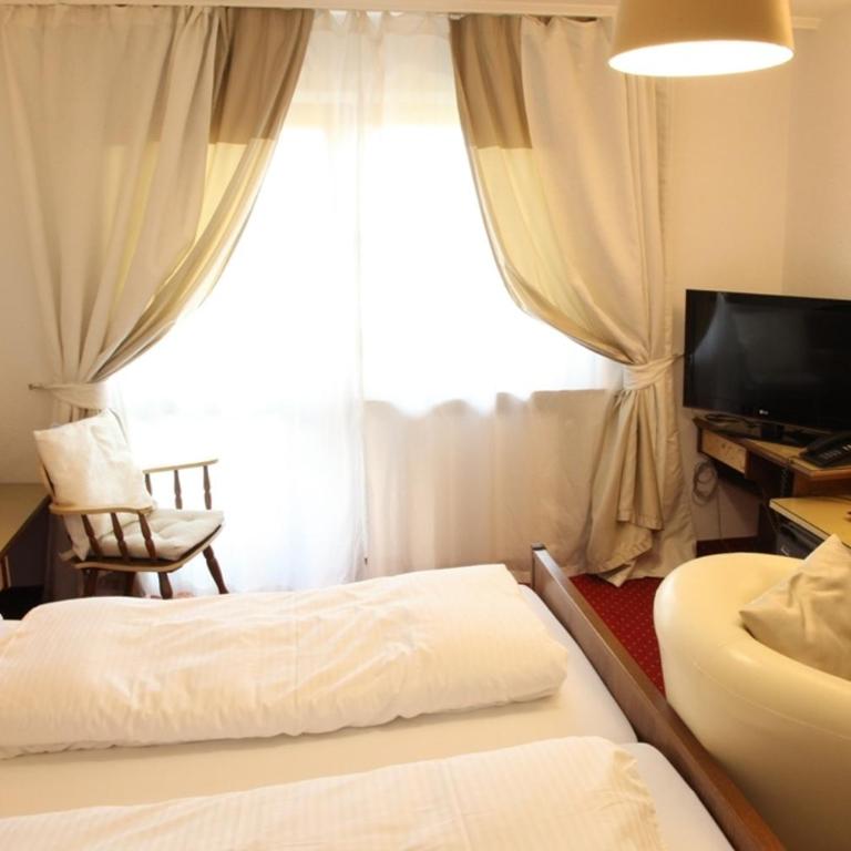 Kurhotel Würdinger Hof - Classic Doppelzimmer mit Balkon - 2