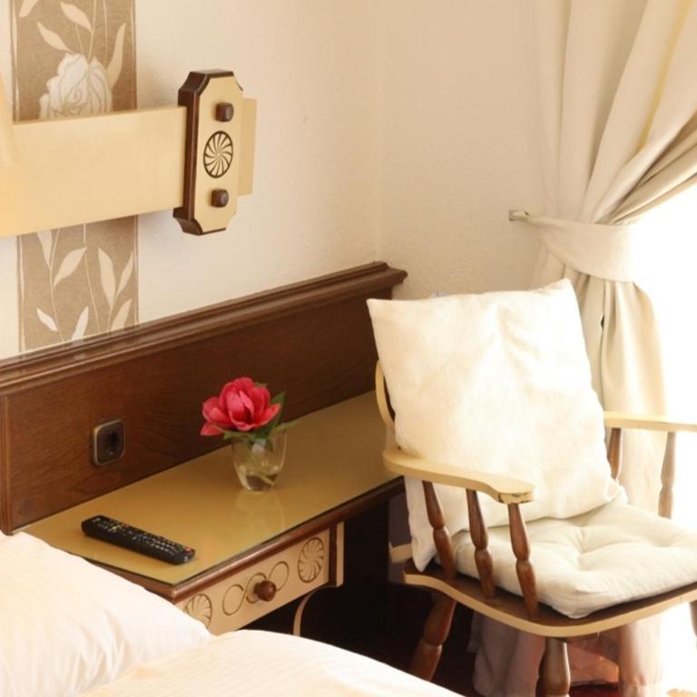 Kurhotel Würdinger Hof - Classic Doppelzimmer mit Balkon - 6