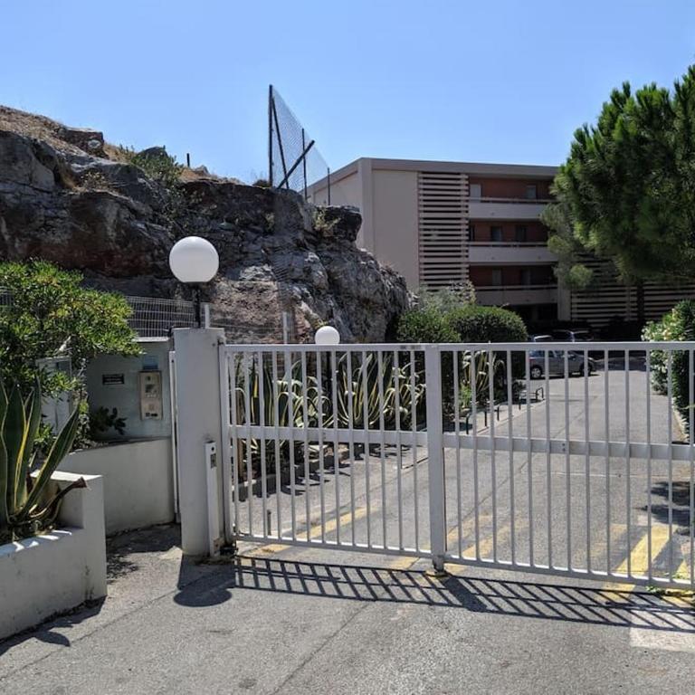 Appartement cosy, superbe vue mer, piscine. - Appartement 1 Chambre - 19
