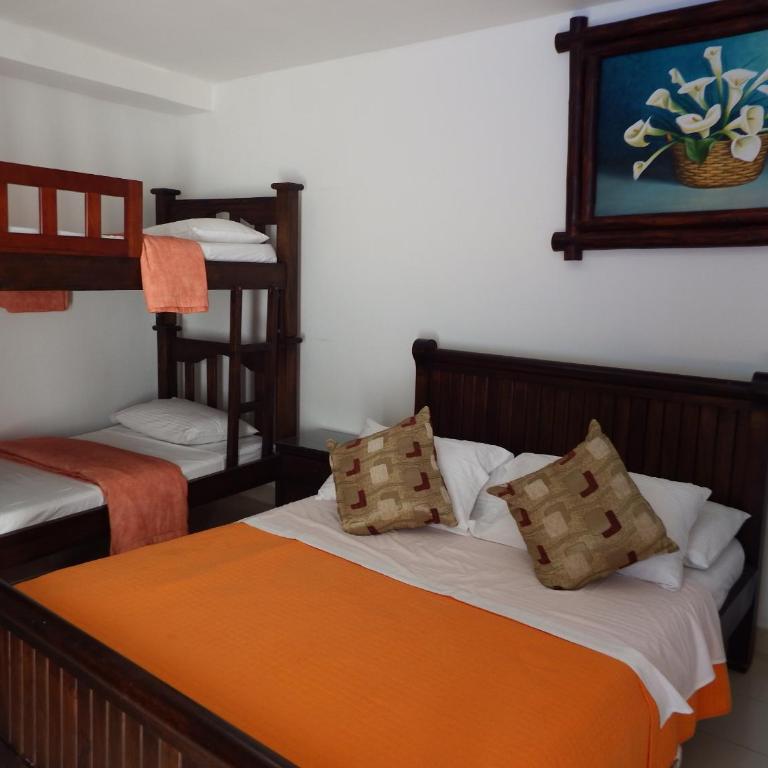 Hotel Campestre Villa Yudy - Habitación Cuádruple Económica - 4