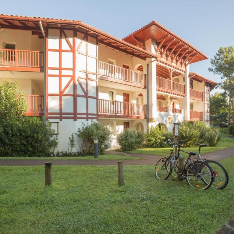 Appartement à Biscarrosse avec Piscine, Boulodrome et Terrasse – 7 Personnes, Ménage Inclus - FR-1-319-497 - Appartement - 4