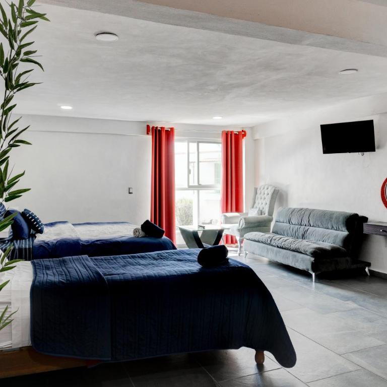Villa Palaxs - Family Room - 5