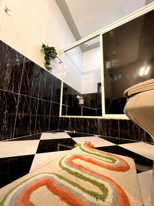 Acogedor y colorido estudio con cama King Size - One-Bedroom Apartment - 16