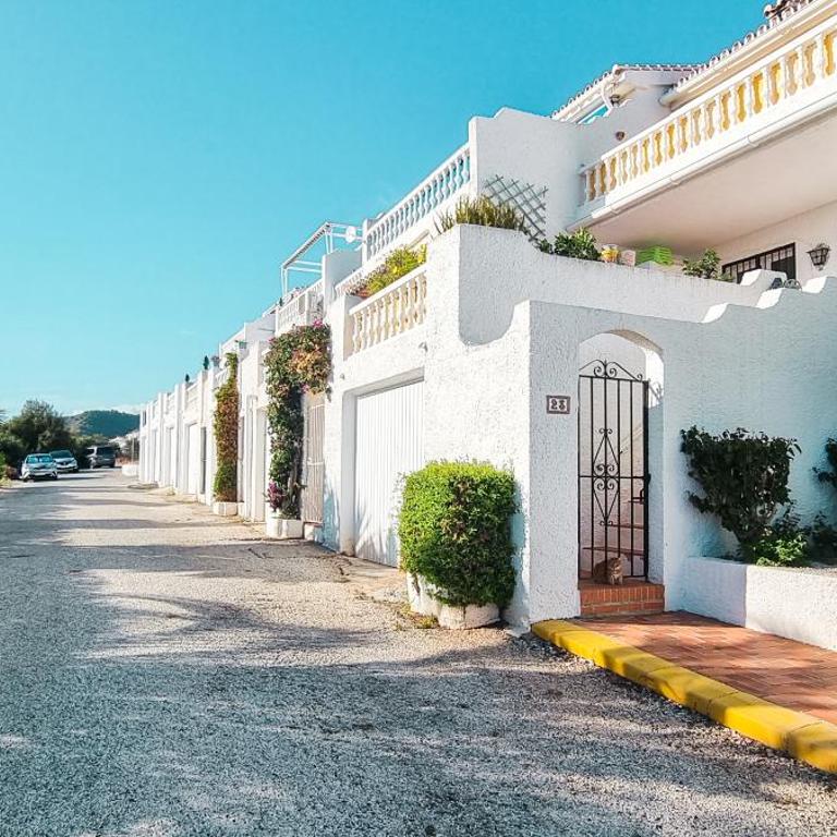 Beautiful Townhouse with two terraces in Nerja - Villa de 2 dormitorios - 30