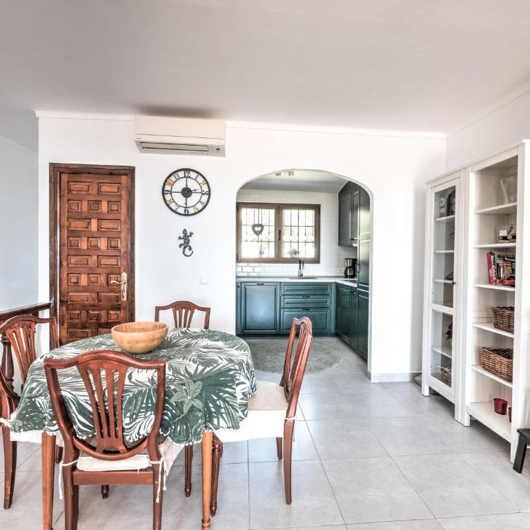Beautiful Townhouse with two terraces in Nerja - Villa de 2 dormitorios - 14