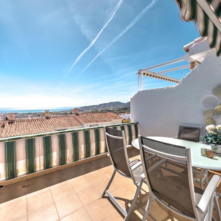 Beautiful Townhouse with two terraces in Nerja - Villa de 2 dormitorios - 3