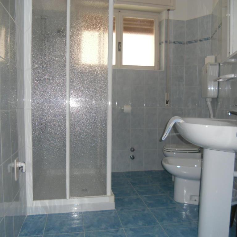 B&B Casa Gabriele - Camera Quadrupla con Bagno Privato Esterno - 7