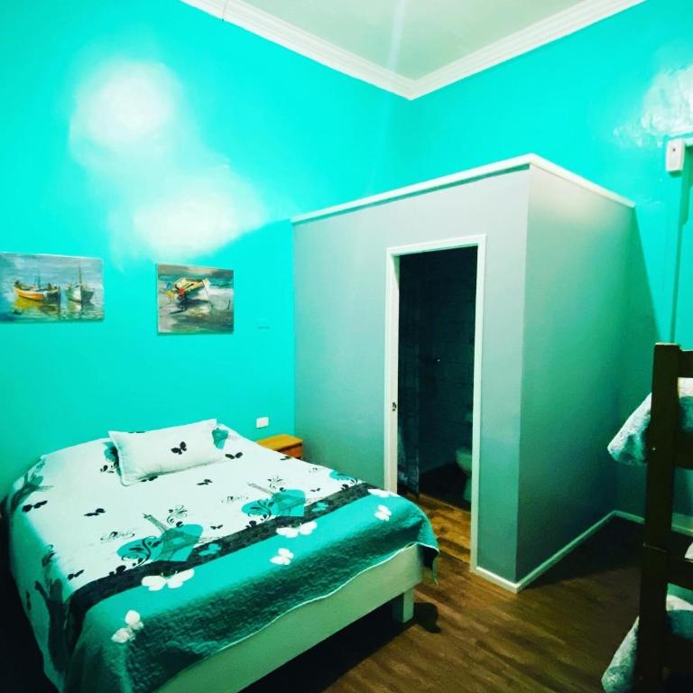 Residencial Bordemar - Triple Room with Private Bathroom - 1