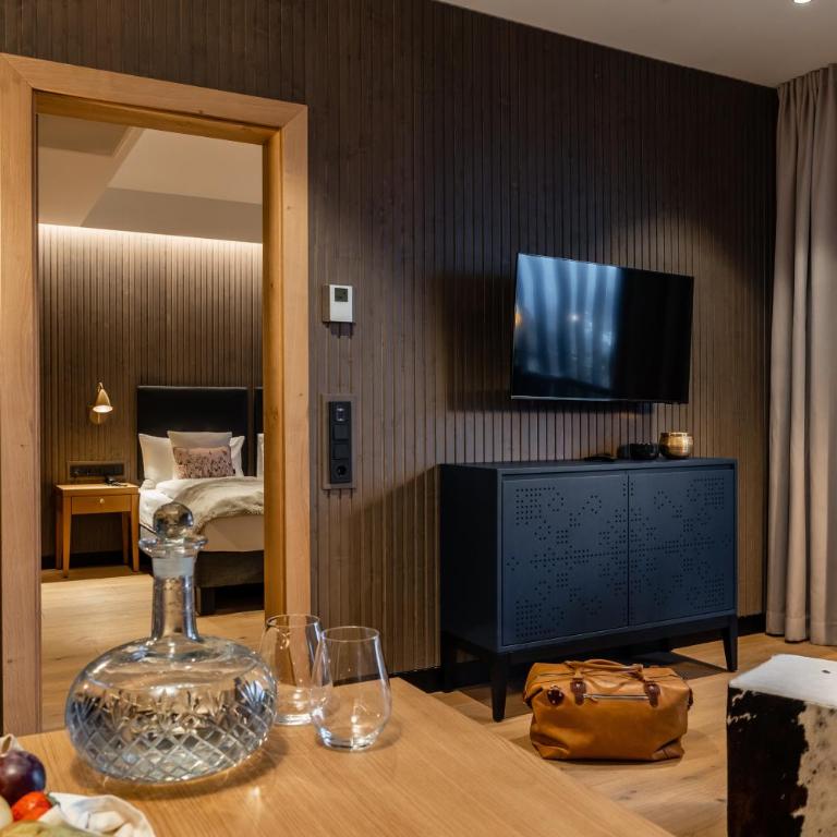 Löwen Hotel Montafon - Deluxe Zimmer Southside - 4