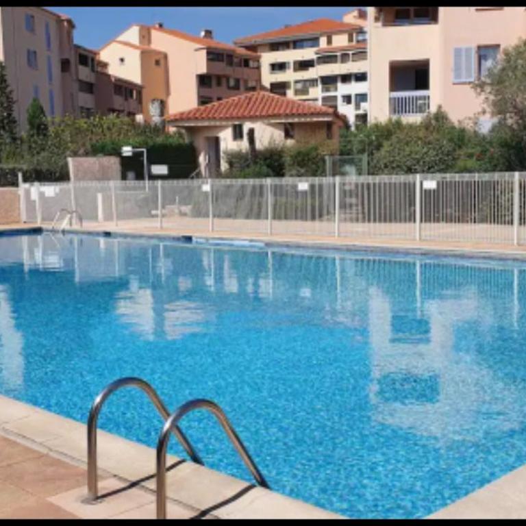 Appartement Design - Appartement avec Balcon - 21