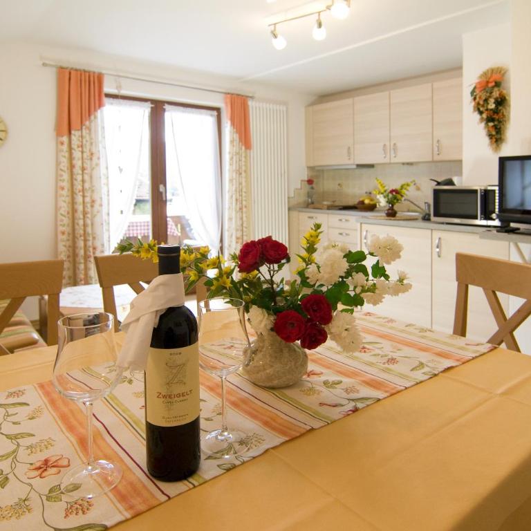 Haus Christl Reit im Winkl, Kostenloser Parkplatz, Spülmaschine, 5 Minuten zum Ortszentrum, ruhige Lage, Wlan - Apartment mit 2 Schlafzimmern - 17