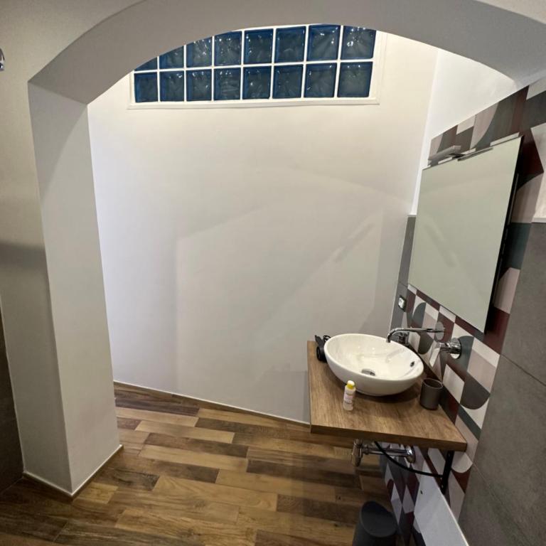 Gata Galleria Taranto - Luxury Triple Room - 5