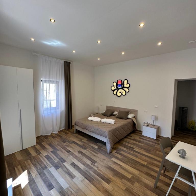 Gata Galleria Taranto - Luxury Triple Room - 2