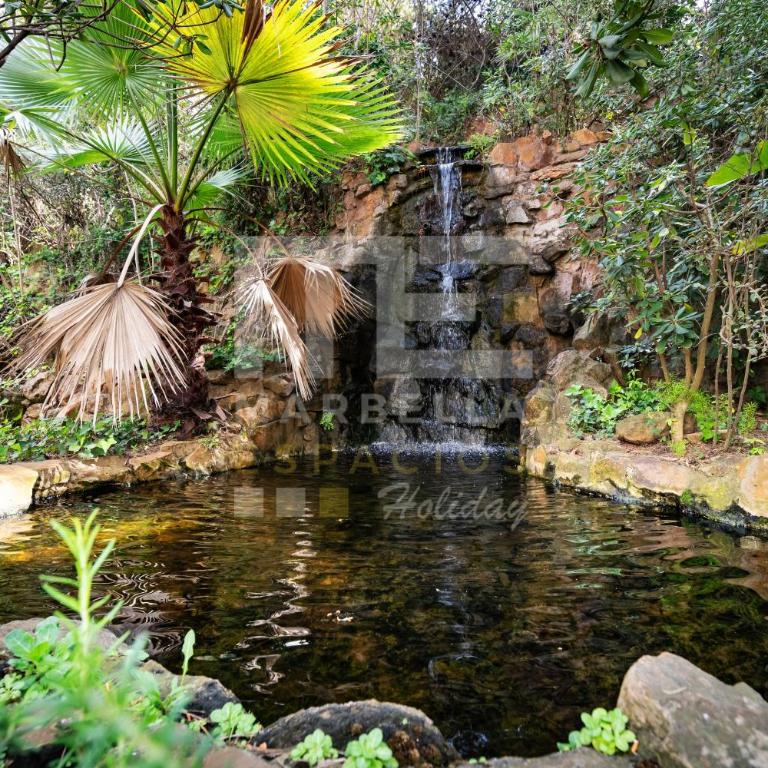 751, RENOVATED 2 Beedroom Apartment, Second line of the beach, Wifi, ParkingING - Two-Bedroom Apartment - 76