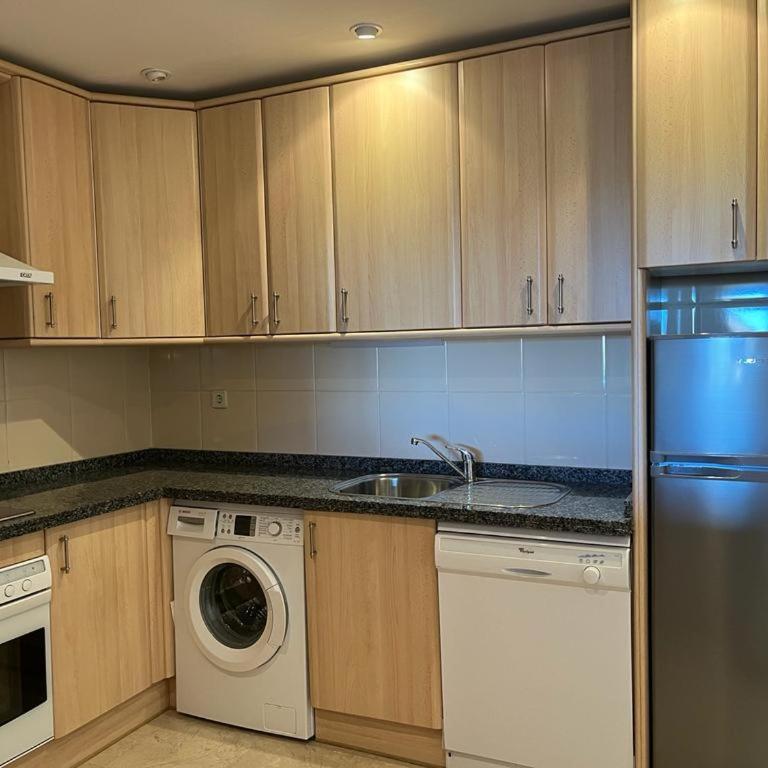 Luxury Apartment Elviria Hills - Stunning Views - Two-Bedroom Apartment - 17