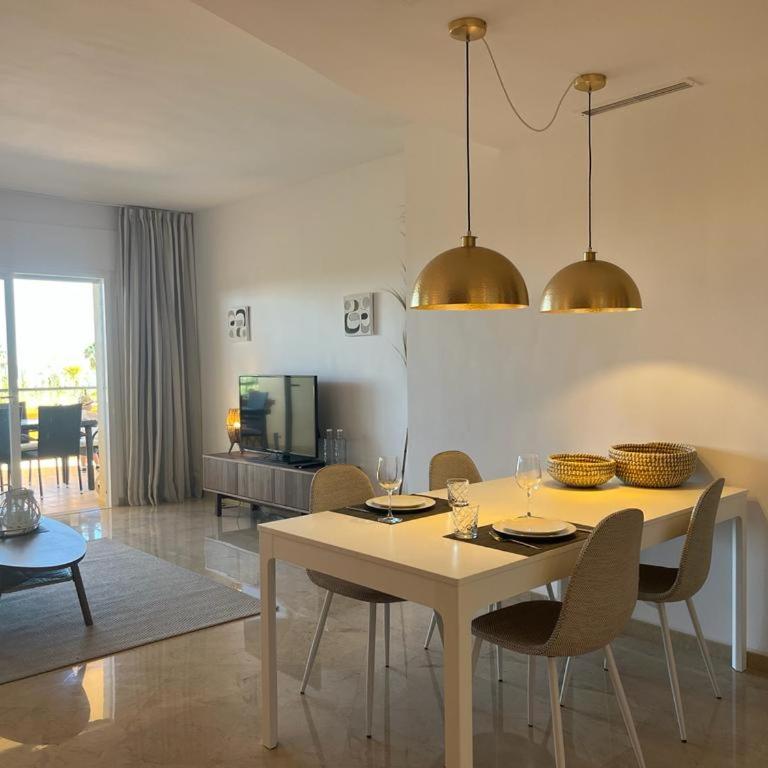 Luxury Apartment Elviria Hills - Stunning Views - Two-Bedroom Apartment - 9