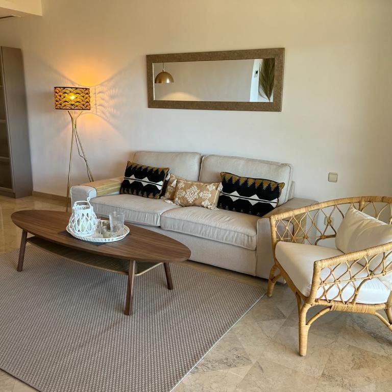 Luxury Apartment Elviria Hills - Stunning Views - Two-Bedroom Apartment - 6