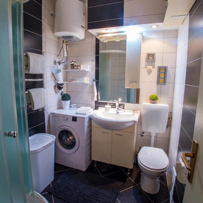 Luxe Living in Mostar - Two-Bedroom Apartment - 7