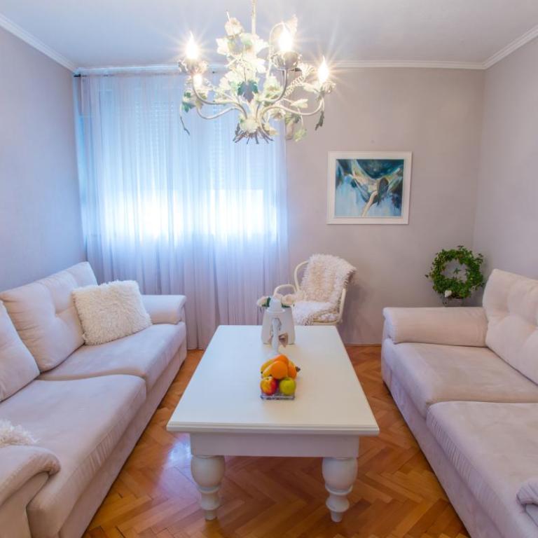 Luxe Living in Mostar - Two-Bedroom Apartment - 26