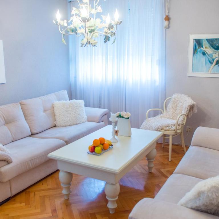 Luxe Living in Mostar - Two-Bedroom Apartment - 25