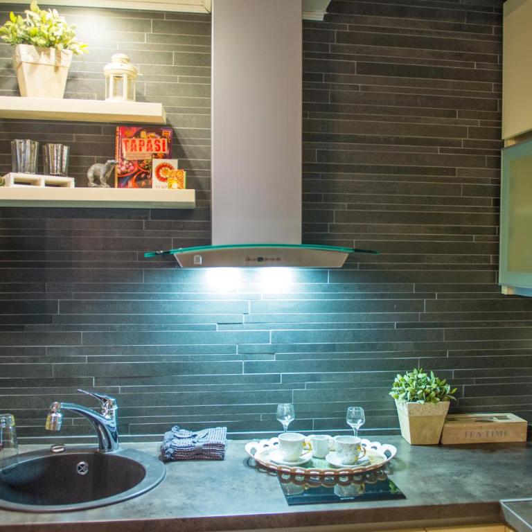 Luxe Living in Mostar - Two-Bedroom Apartment - 51