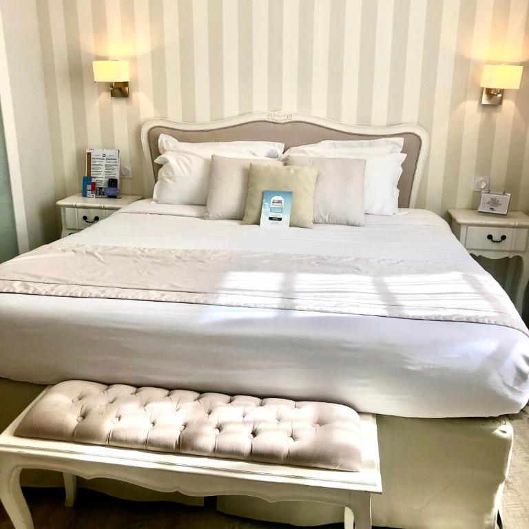 Kyriad Saumur Hyper Centre Hôtel, Appartements, Séminaires et SPA soins Sothys Paris - Chambre Double Supérieure - 16