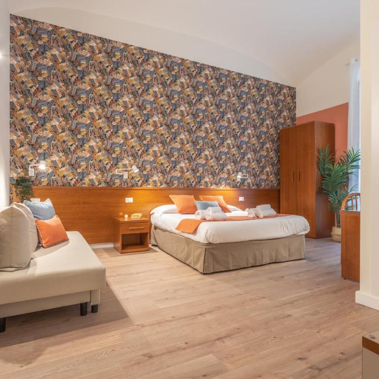 Vittoria Garden Suites - Camera Quadrupla con Bagno Privato - 4