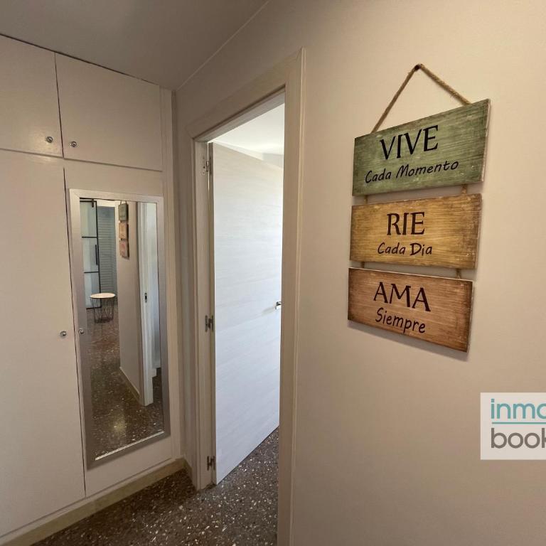 Rhin Salou, climatizado, piscina y cerca de la playa - Apartamento de 2 dormitorios - 11