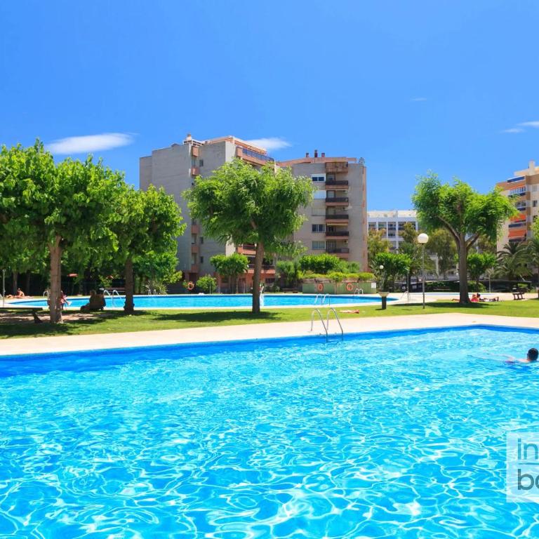 Rhin Salou, climatizado, piscina y cerca de la playa - Apartamento de 2 dormitorios - 20