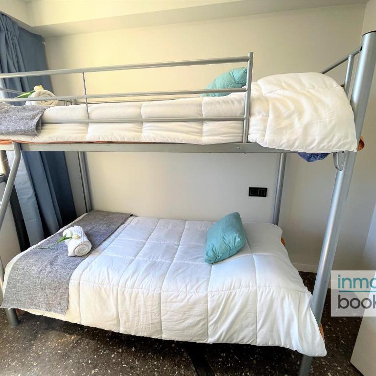 Rhin Salou, climatizado, piscina y cerca de la playa - Apartamento de 2 dormitorios - 32