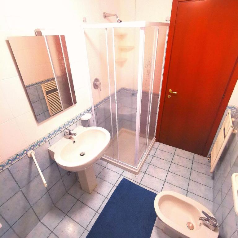 Old Town Apartment with Terrace - Live Love Lake - Appartamento con 2 Camere da Letto - 52