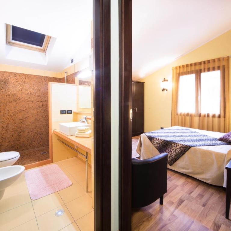 World Village Apartments - Apartment mit 1 Schlafzimmer und Balkon - auf 2 Ebenen - 7