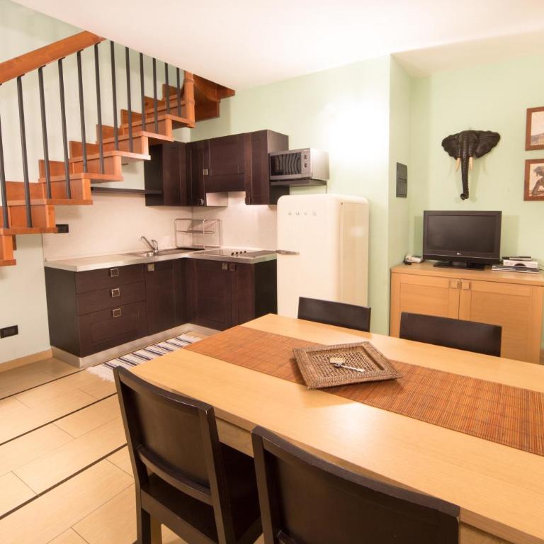World Village Apartments - Apartment mit 1 Schlafzimmer und Balkon - auf 2 Ebenen - 12