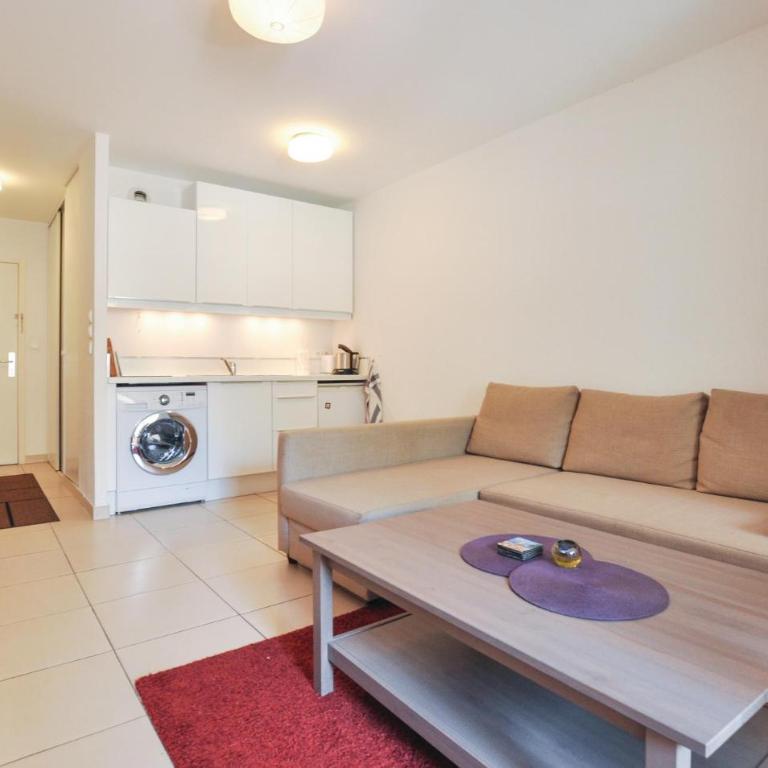Awesome Apartment In Vallauris - Apartment - 3