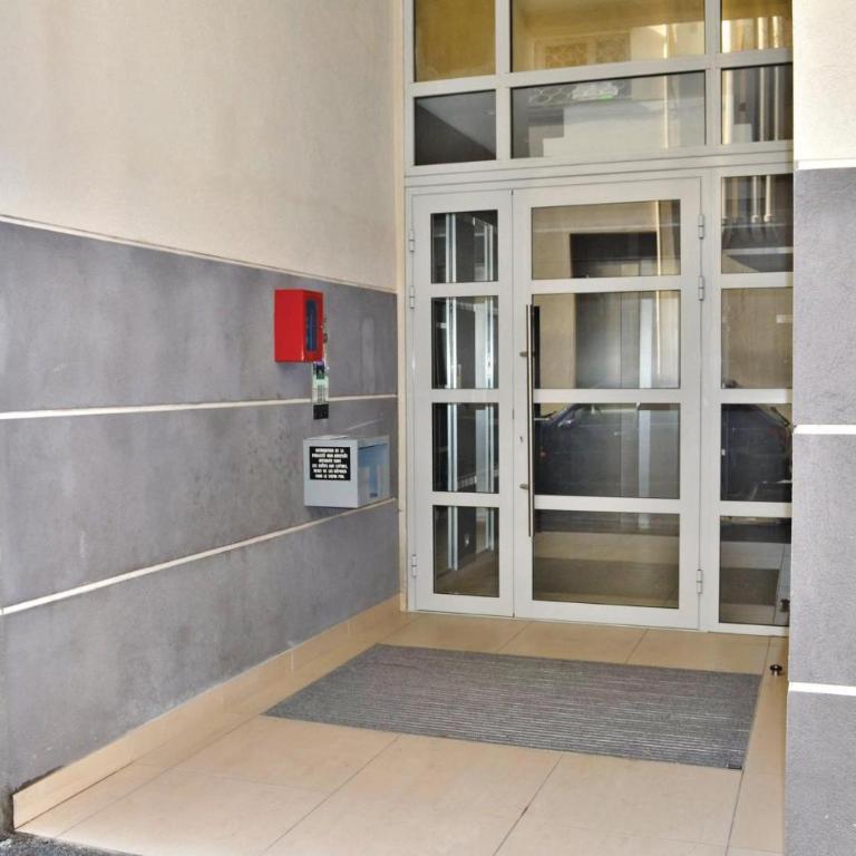 Awesome Apartment In Vallauris - Apartment - 5