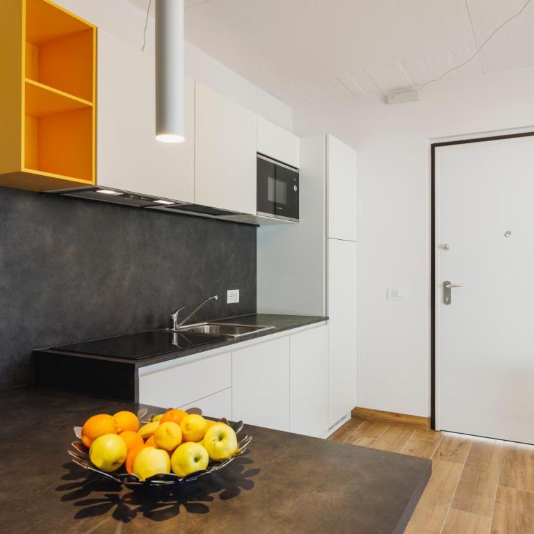 Lake Side Suites - Appartamento con Balcone - 16