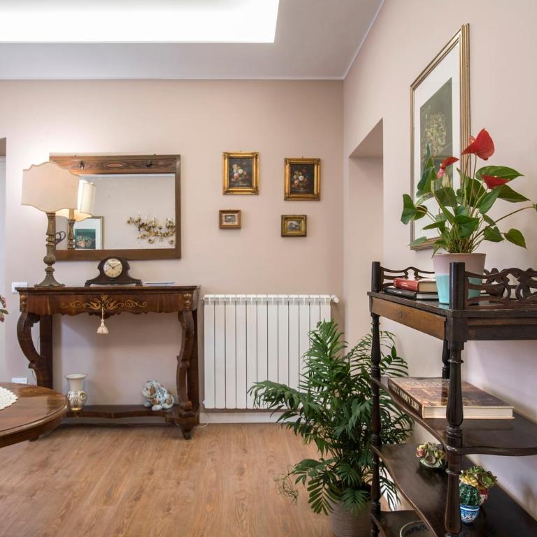 "Elegant 4BR Apartment in Historic Palazzo Vatican Steps" - Appartamento - 17
