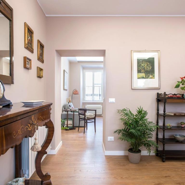 "Elegant 4BR Apartment in Historic Palazzo Vatican Steps" - Appartamento - 4