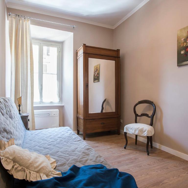 "Elegant 4BR Apartment in Historic Palazzo Vatican Steps" - Appartamento - 24