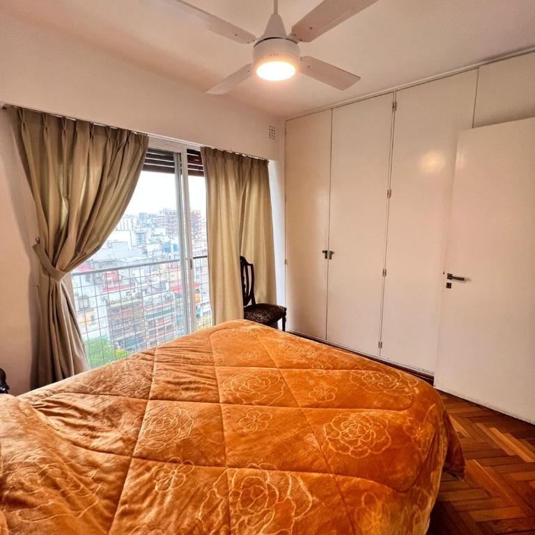 Abasto Lindo Dpto 2 Amb c Cocina Mantenemos Precio - Apartamento de 1 dormitorio - 2