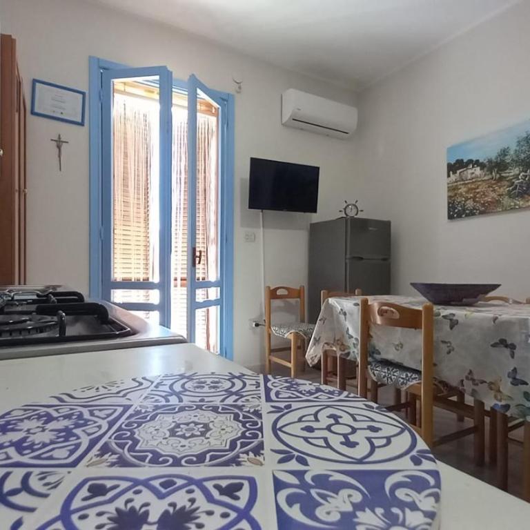 Casa Pierina-Centralissima con posto auto - Appartamento con 2 Camere da Letto - 13
