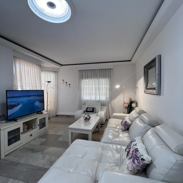 Espectacular Bajo Lirio - Apartamento de 2 dormitorios - 9