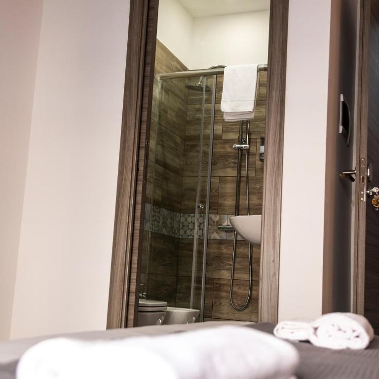Sant’Agostino Boutique Rooms - Camera Matrimoniale Standard - 18