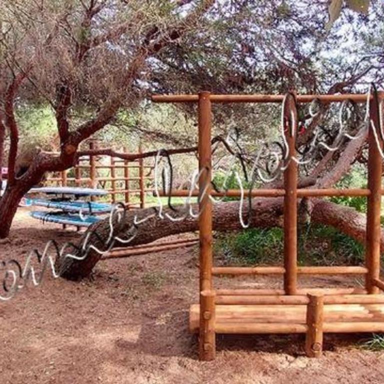 HYERES, Magnifique Parc de la Presqu'île avec Piscine et Plage face à Porquerolles ! - Apartment - 70