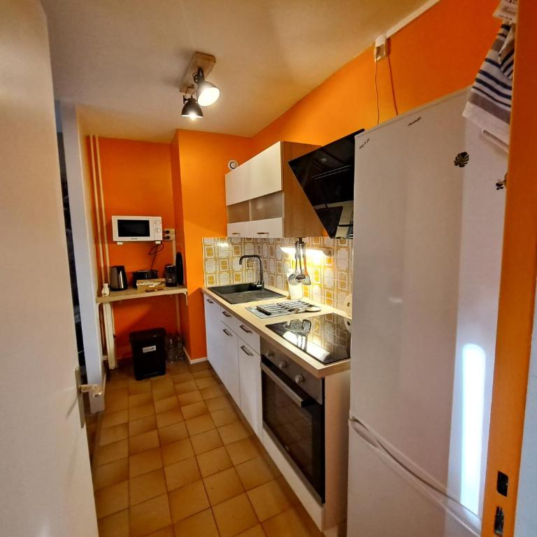 Sous les Etoiles - dans le plus haut gratte-ciel avec parking en sus - Appartement 1 Chambre - 15