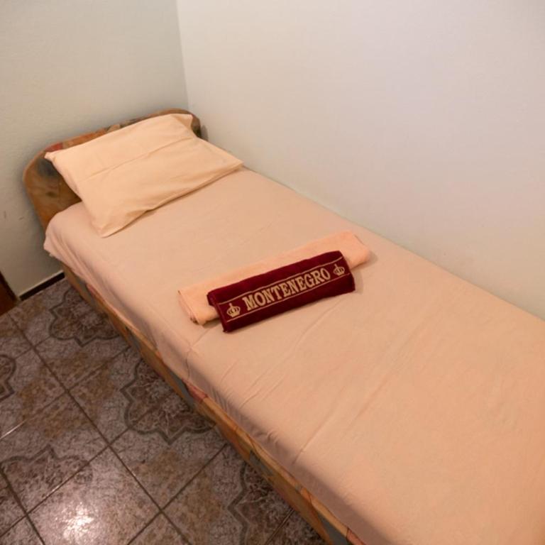 Sunny Villa Apartments - Deluks Dvokrevetna Soba sa Bračnim Krevetom i Bočnim Pogledom na More - 12