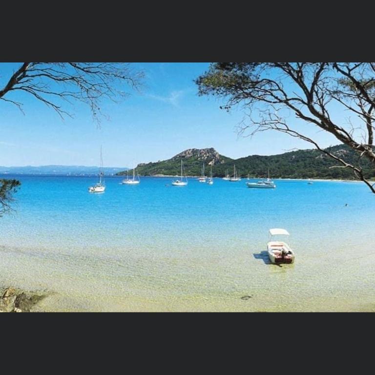 Appartement pieds dans l’eau Vue Mer Bormes Les Mimosas - One-Bedroom Apartment - 21