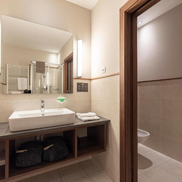 Vitalpina Hotel Waldhof - Suite Junior con vistas a la montaña - 1